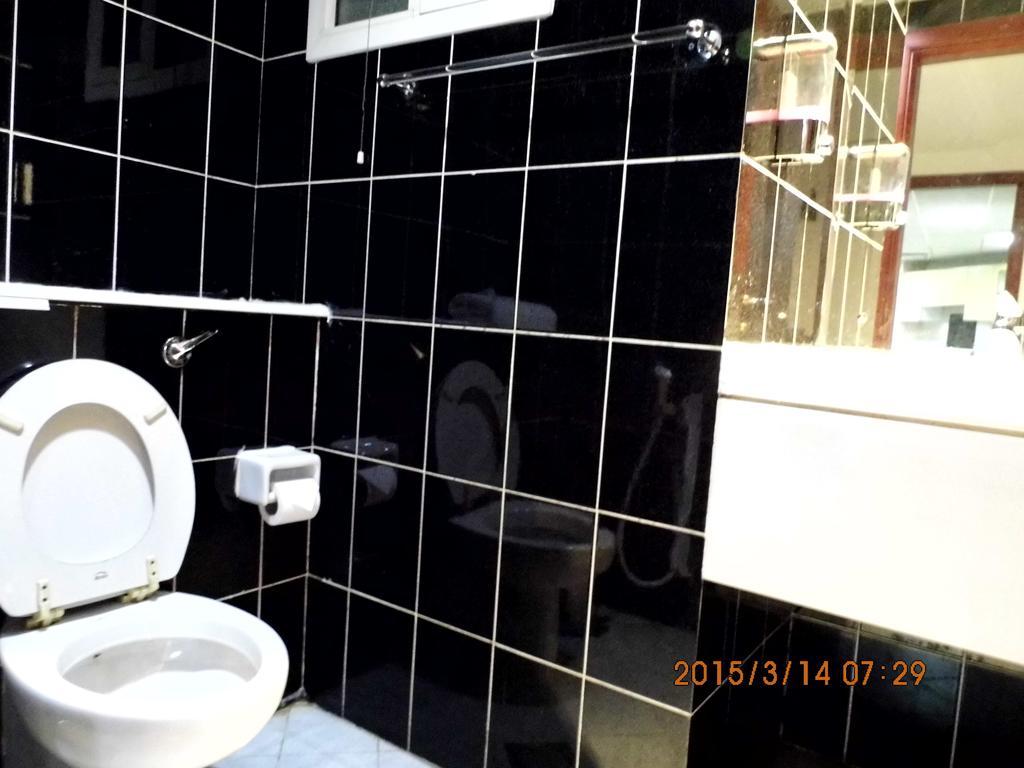 Al Zahabiya Hotel Apartments Дубай Стая снимка