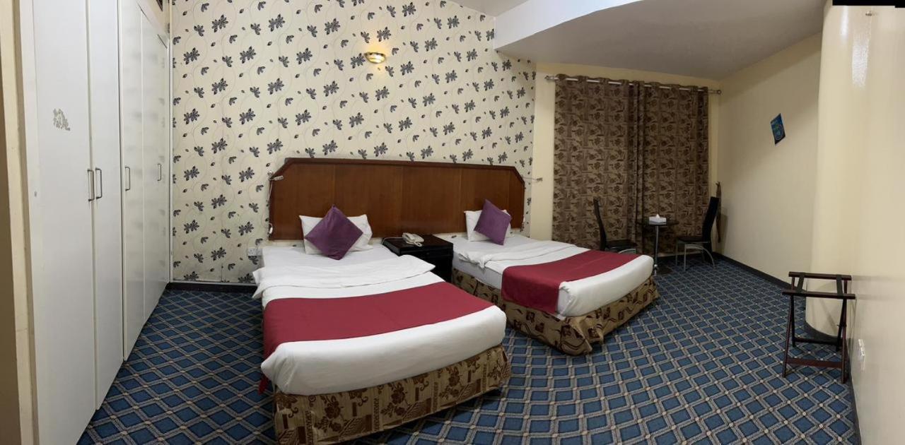 Al Zahabiya Hotel Apartments Дубай Екстериор снимка