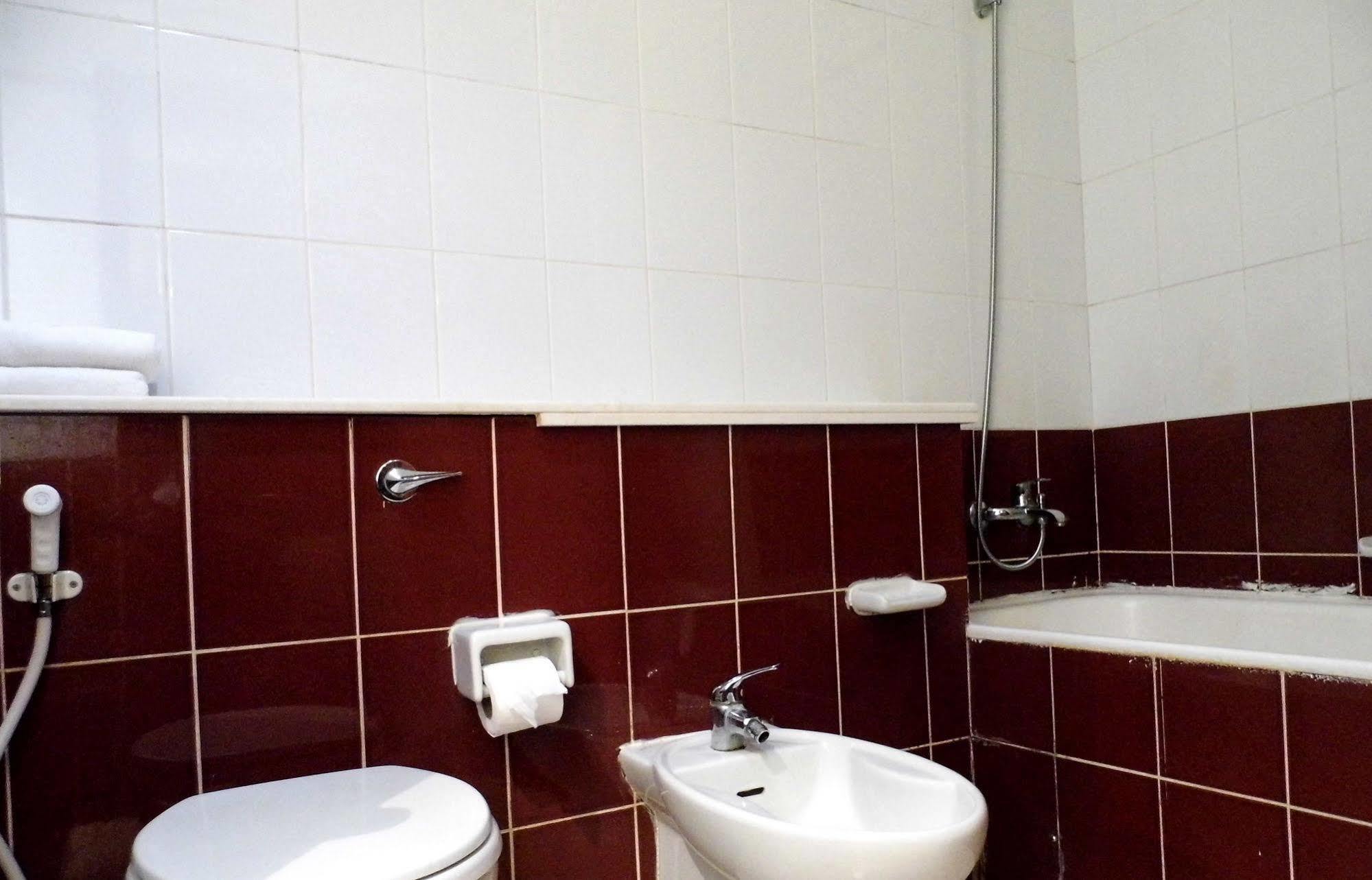 Al Zahabiya Hotel Apartments Дубай Екстериор снимка